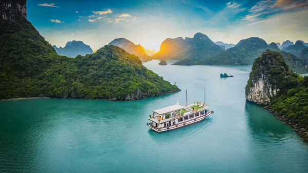 Thời tiết cát bà trong du lịch cát bà