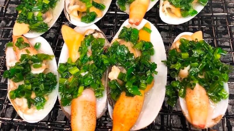 Tu hài ẩm thực cát bà