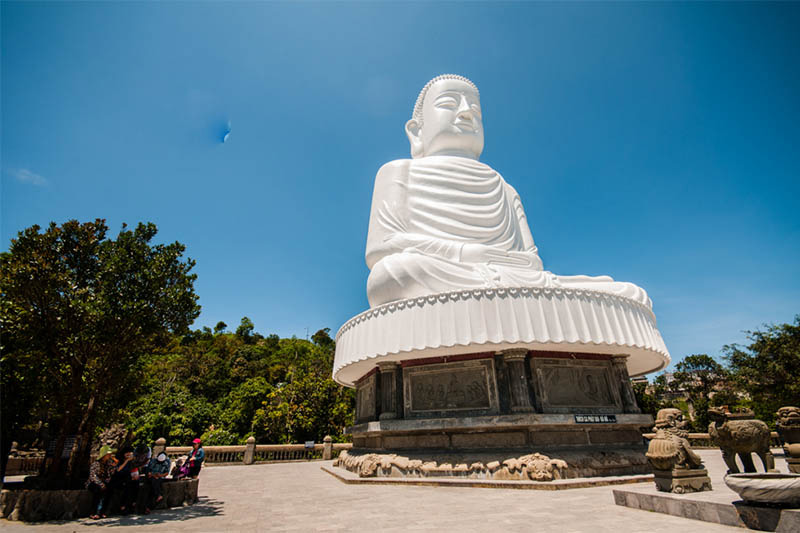 chua-linh-ung-ba-na-