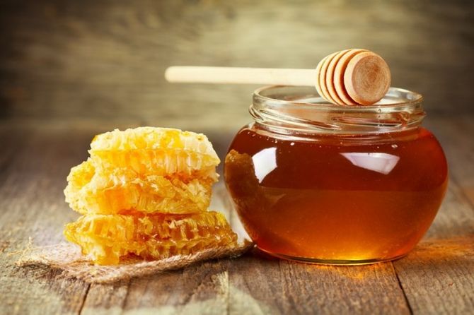 mật ong vườn quốc gia đặc sản Cát Bà mua về làm quà