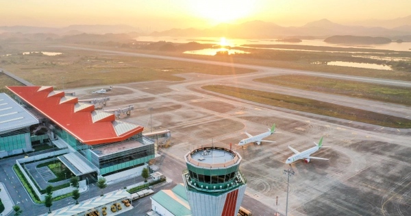 Sân bay quảng ninh